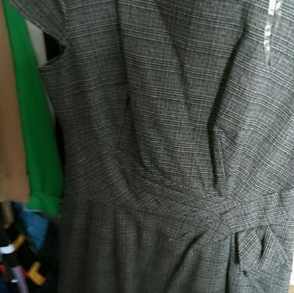 Long sleeve drawstring top in blue - Picture 4 of 5